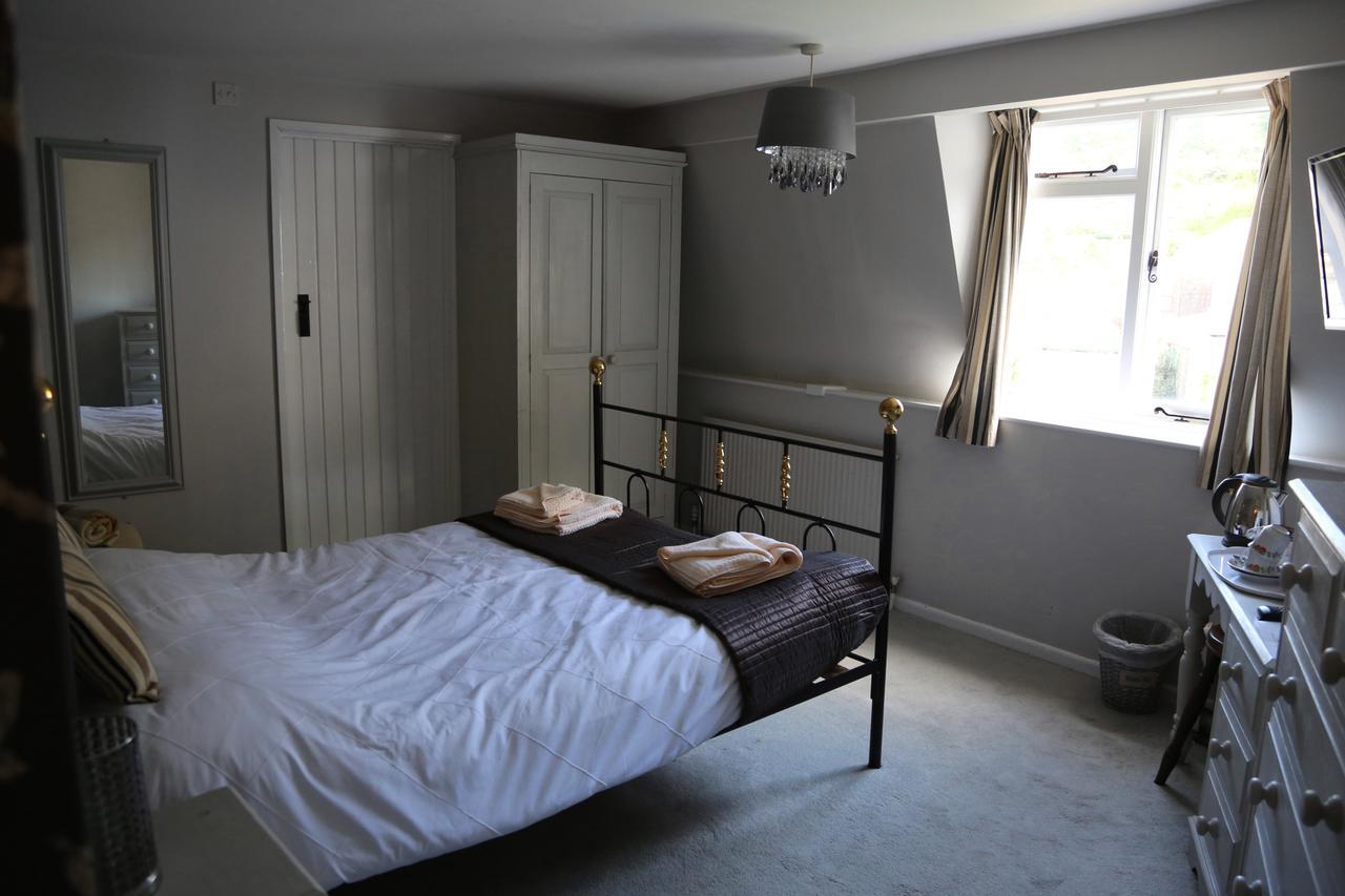 Monolocale Premium con Vista Città e 1 Letto King-Size
